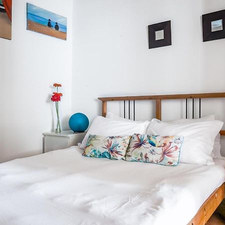City Center Apt In Lively Bairro Alto! Lisbona Esterno foto